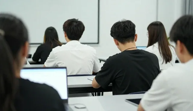 系统兼容性:技术培训课程选型中的关键考量